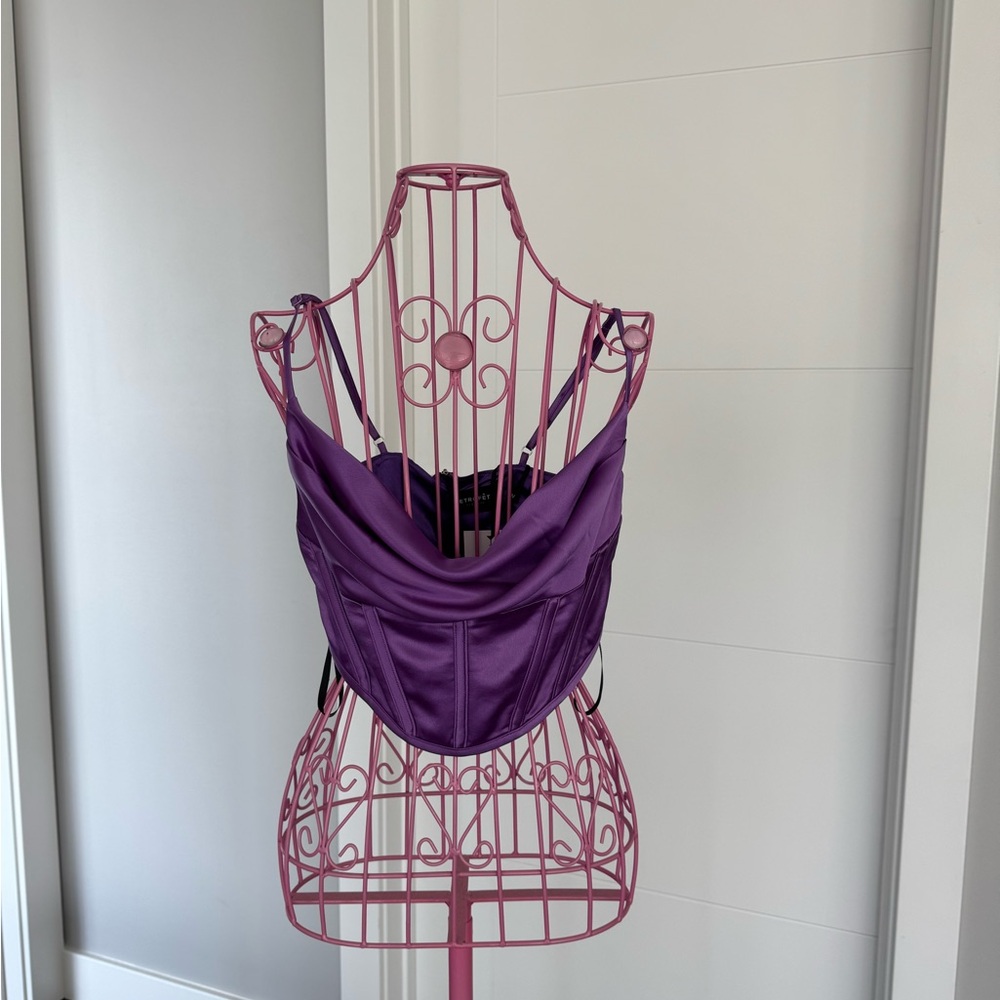 Retrofete Purple Crop Top